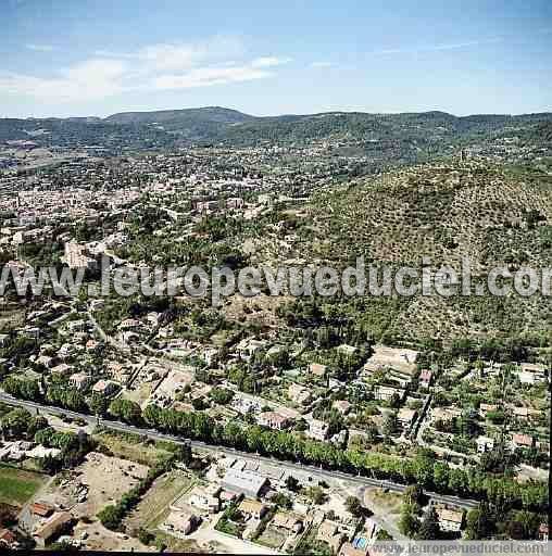 Photo aérienne de Manosque