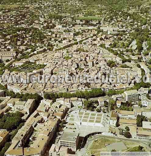 Photo aérienne de Manosque