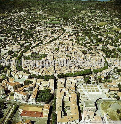 Photo aérienne de Manosque