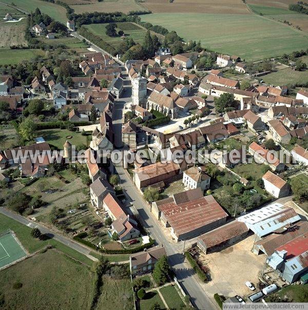 Photo aérienne de Thury