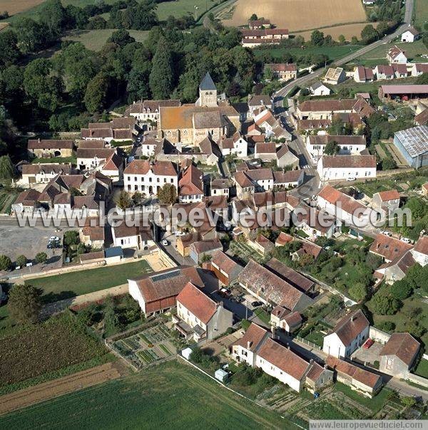 Photo aérienne de Escamps