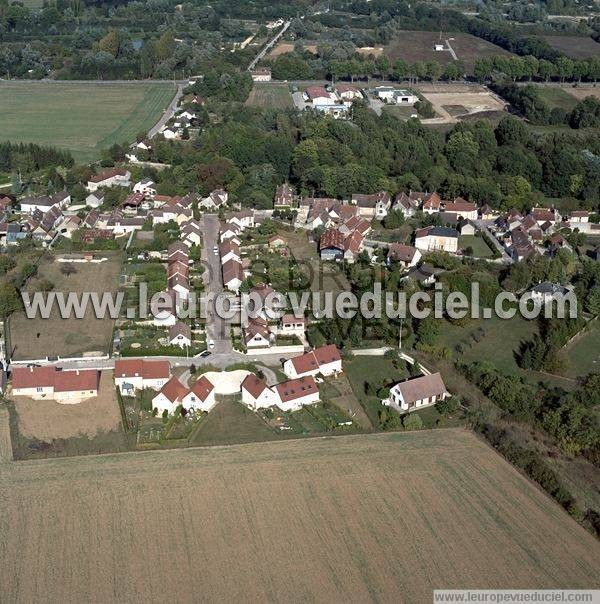 Photo aérienne de Escolives-Sainte-Camille