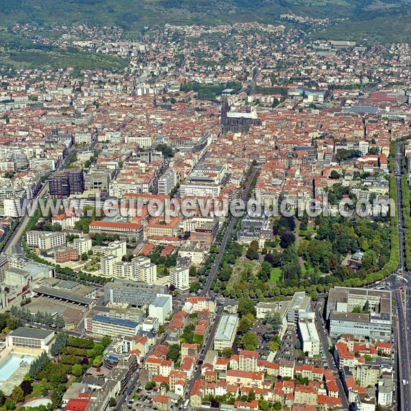 Photo aérienne de Clermont-Ferrand