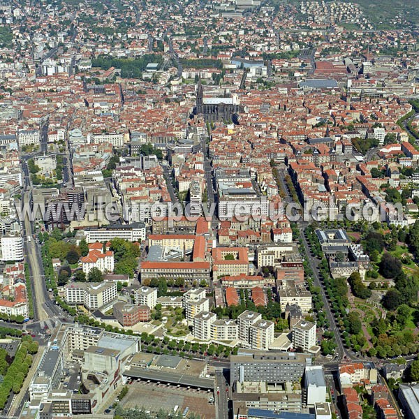 Photo aérienne de Clermont-Ferrand