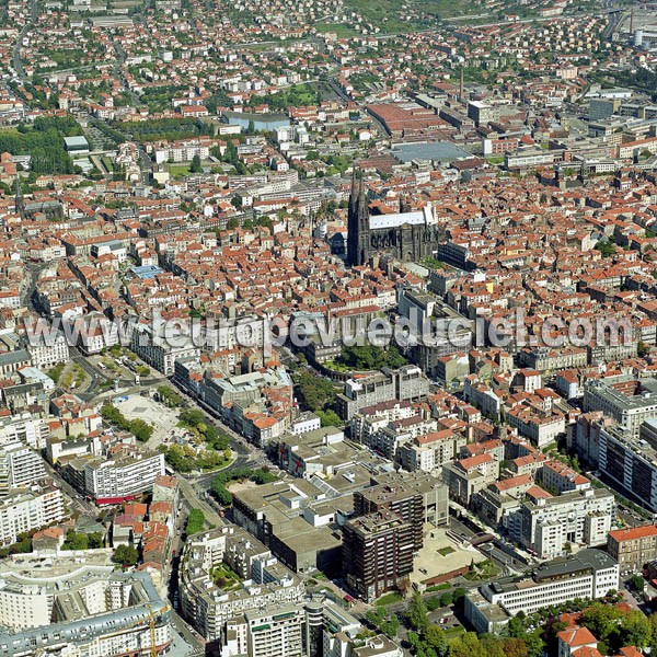 Photo aérienne de Clermont-Ferrand