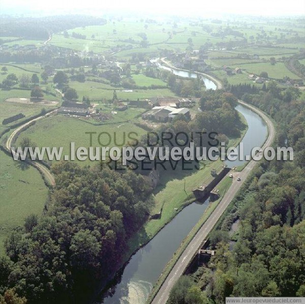 Photo aérienne de Saint-Julien-sur-Dheune