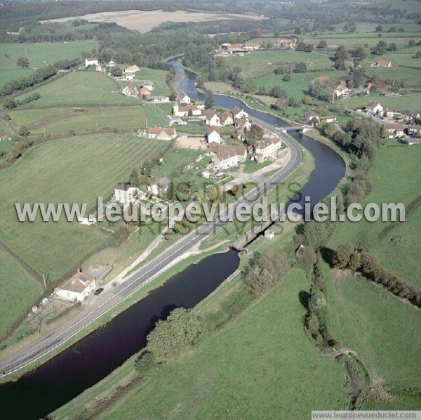 Photo aérienne de Saint-Julien-sur-Dheune