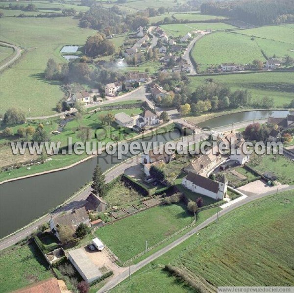 Photo aérienne de Saint-Julien-sur-Dheune