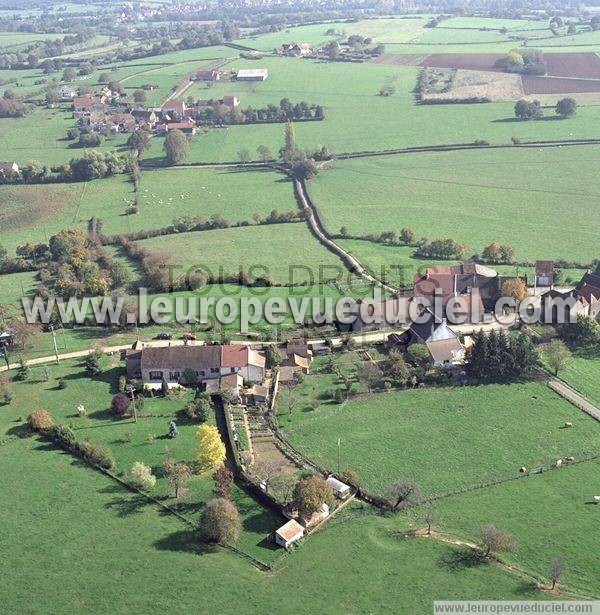 Photo aérienne de Perreuil