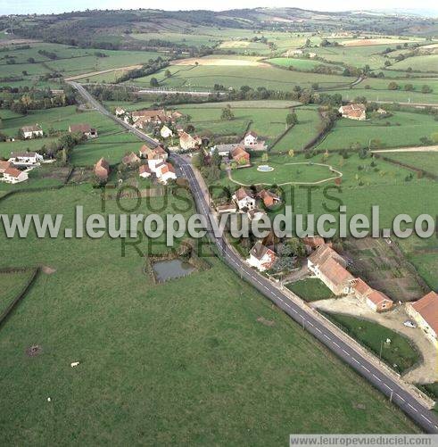 Photo aérienne de Saint-Micaud