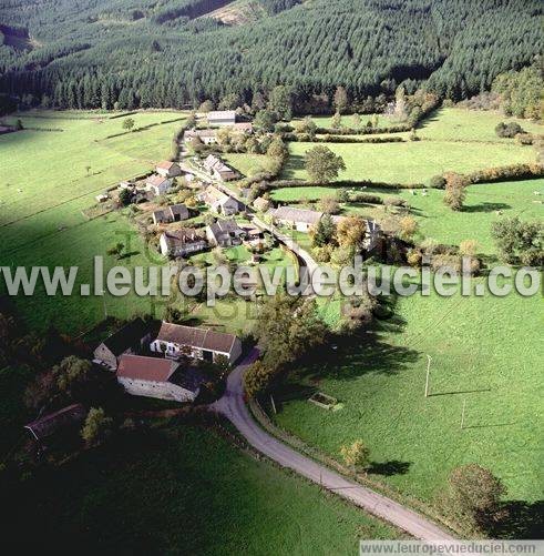 Photo aérienne de Sommant