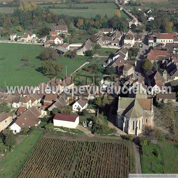 Photo aérienne de Cheilly-ls-Maranges