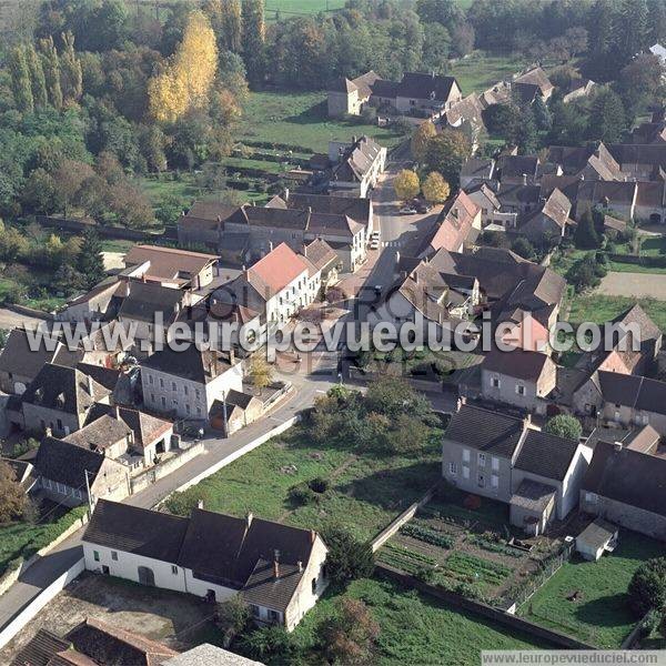 Photo aérienne de Cheilly-ls-Maranges