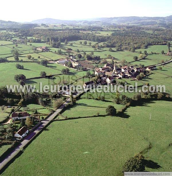 Photo aérienne de Donzy-le-National