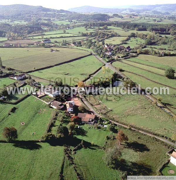 Photo aérienne de Donzy-le-National