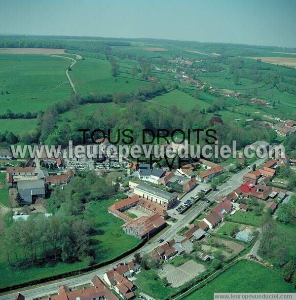 Photo aérienne de Créquy