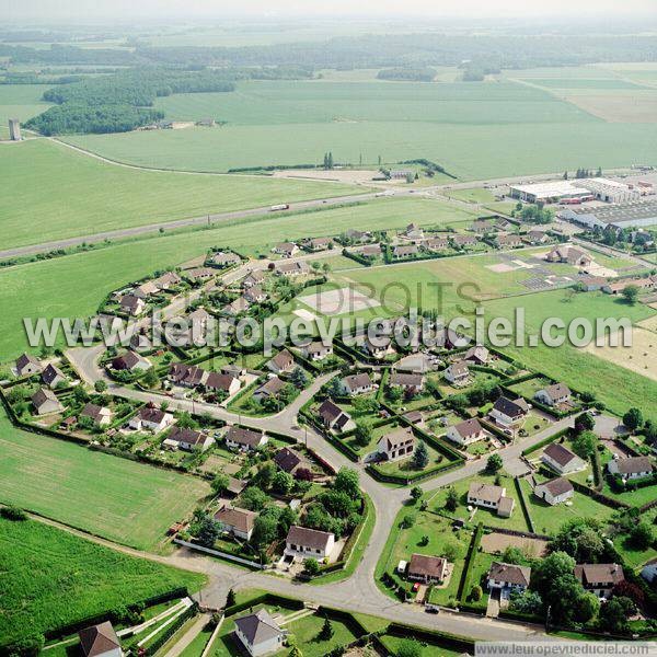 Photo aérienne de La Madeleine-de-Nonancourt