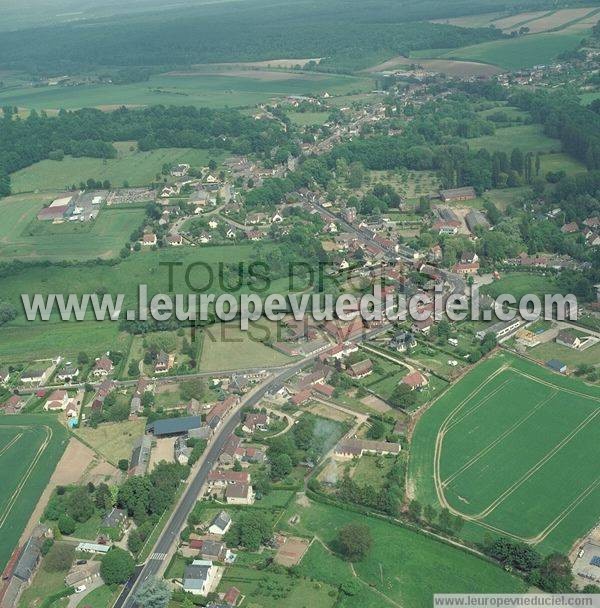 Photo aérienne de Bzu-Saint-loi