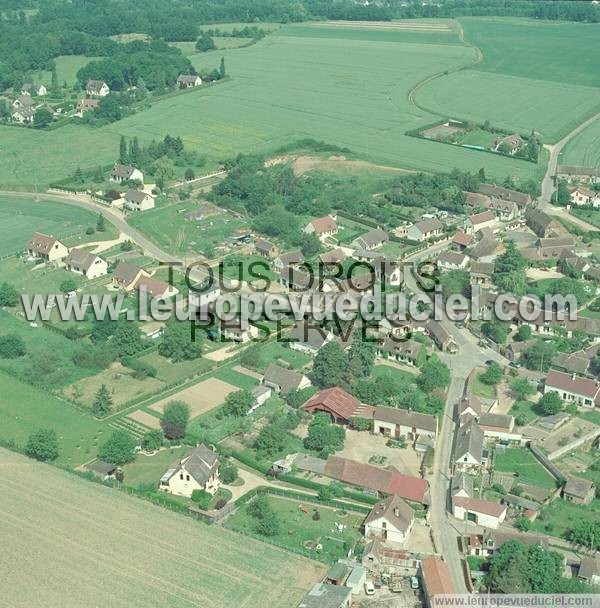 Photo aérienne de Vert-en-Drouais