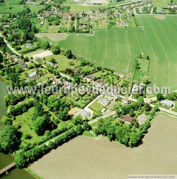 Photo aérienne de Garennes-sur-Eure