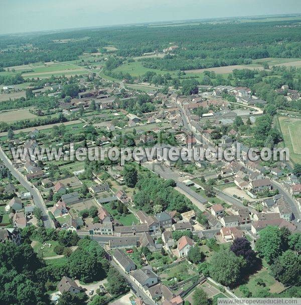 Photo aérienne de Nogent-le-Roi