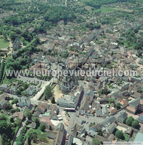 Photo aérienne de Nogent-le-Roi