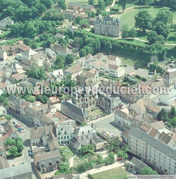 Photo aérienne de Nogent-le-Roi