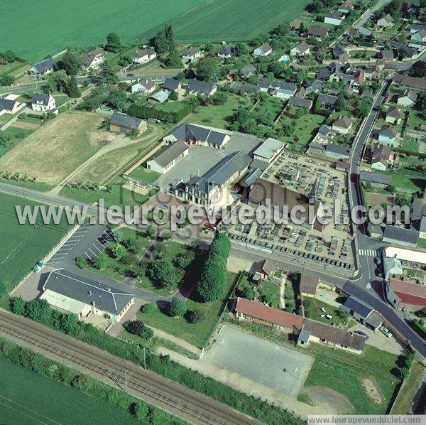 Photo aérienne de Arnires-sur-Iton