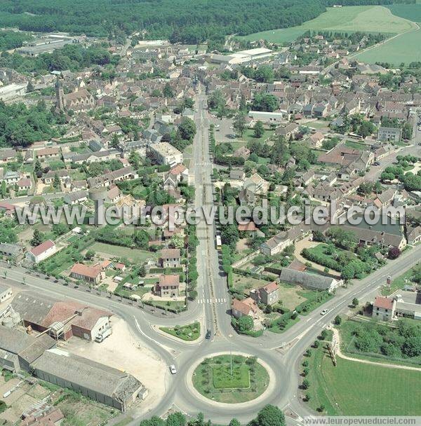 Photo aérienne de Chteauneuf-en-Thymerais