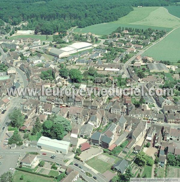 Photo aérienne de Chteauneuf-en-Thymerais