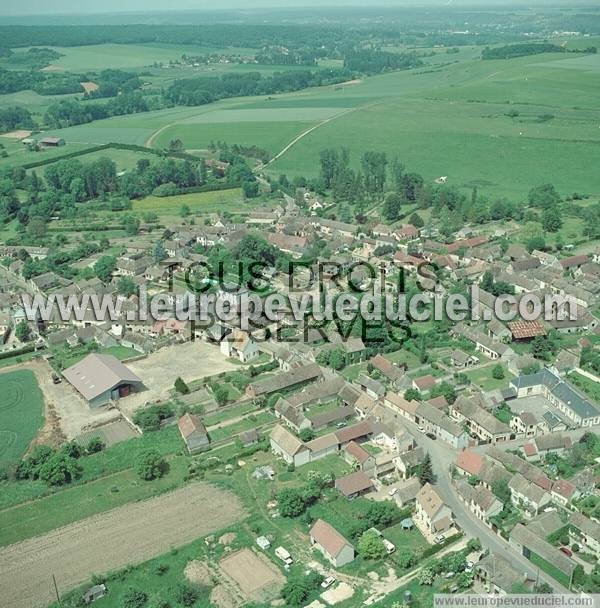 Photo aérienne de Rouvres