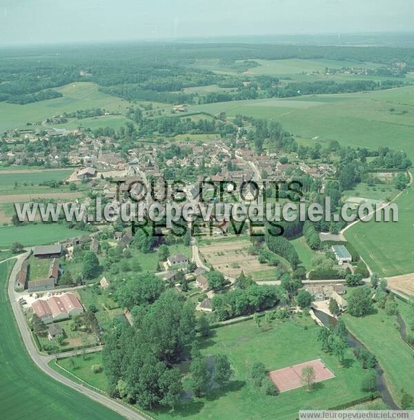 Photo aérienne de Rouvres