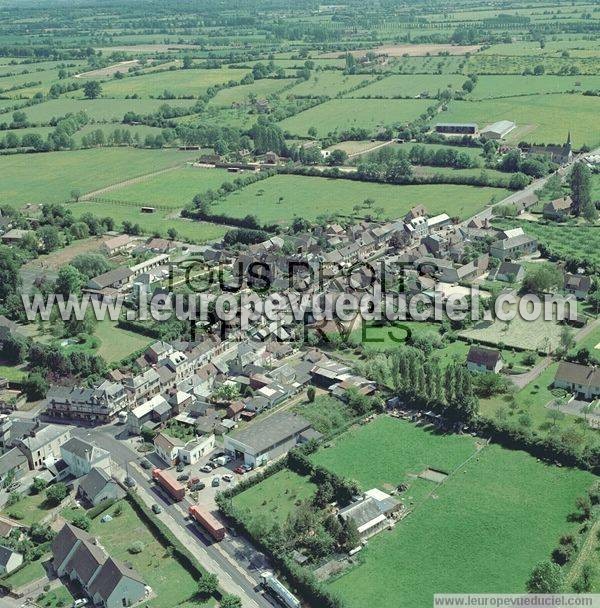 Photo aérienne de Crvecoeur-en-Auge