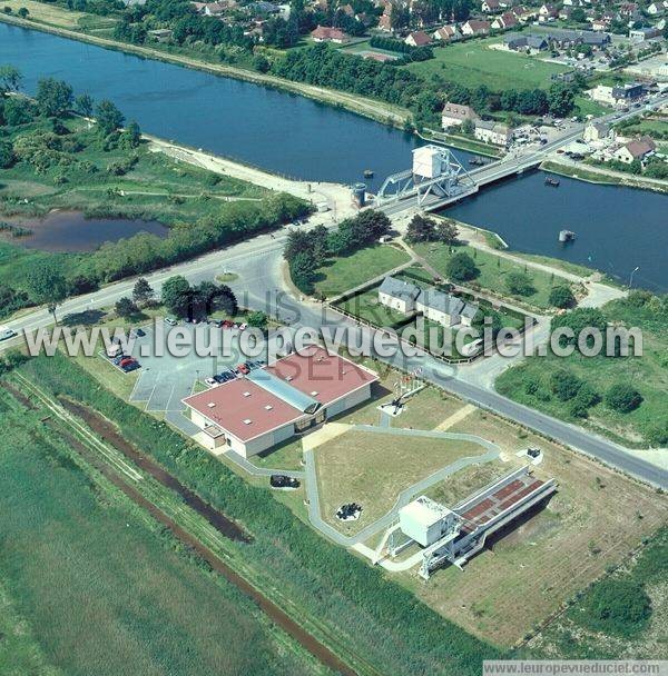 Photo aérienne de Bnouville