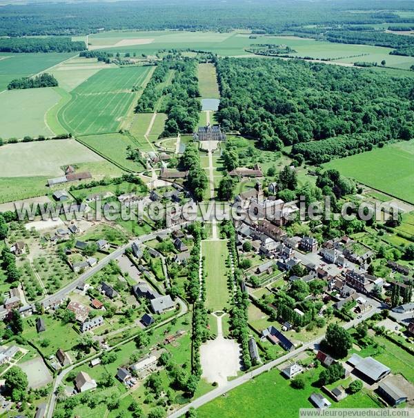 Photo aérienne de Beaumesnil