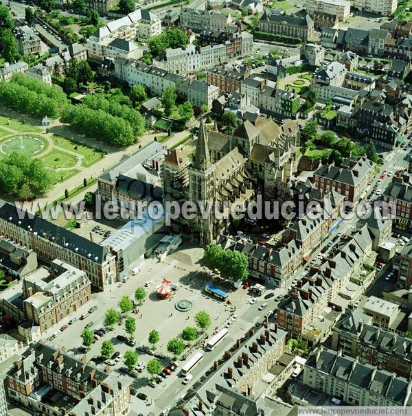 Photo aérienne de Lisieux