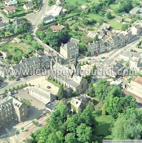 Photo aérienne de Cond-sur-Noireau