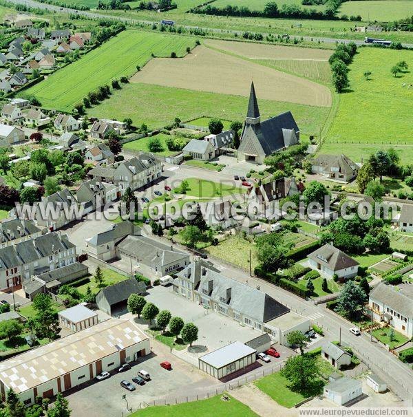 Photo aérienne de Noyers-Bocage