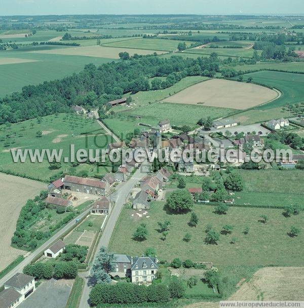 Photo aérienne de Giel-Courteilles