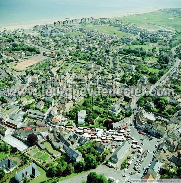 Photo aérienne de Courseulles-sur-Mer