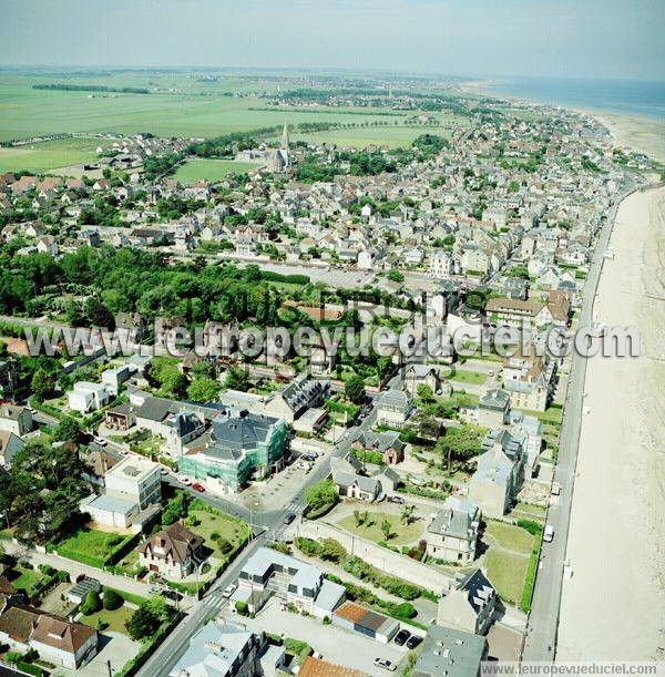 Photo aérienne de Saint-Aubin-sur-Mer