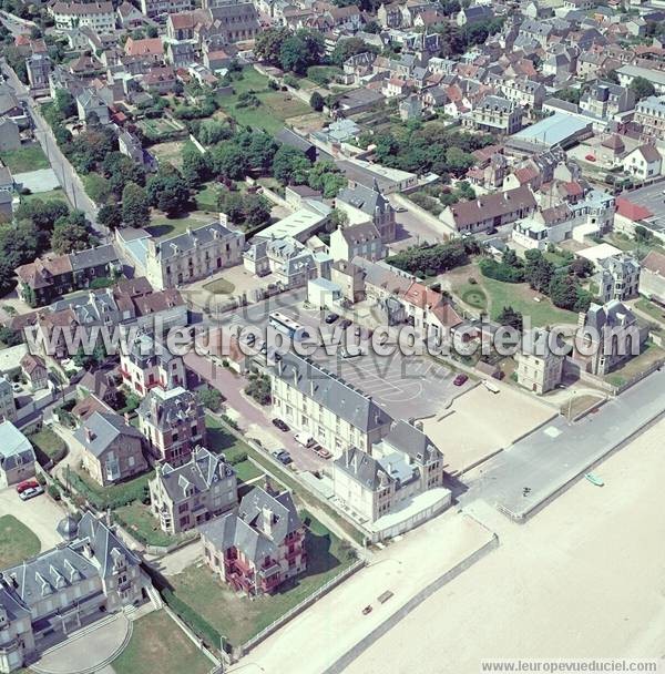 Photo aérienne de Lion-sur-Mer