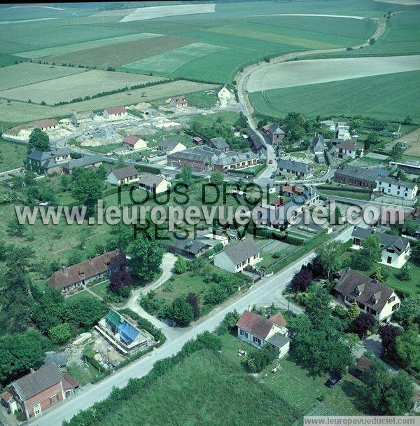 Photo aérienne de Mesnires-en-Bray