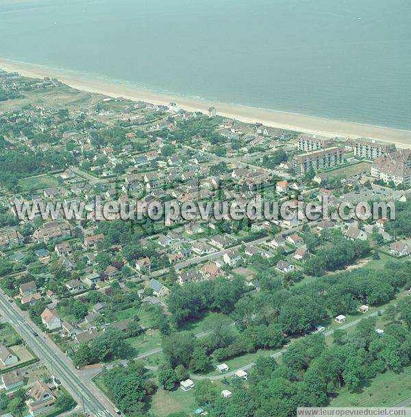 Photo aérienne de Cabourg