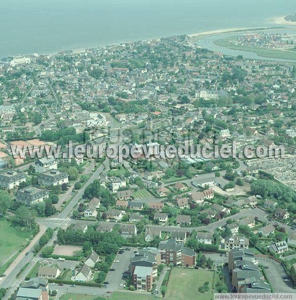 Photo aérienne de Cabourg