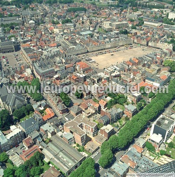 Photo aérienne de Arras