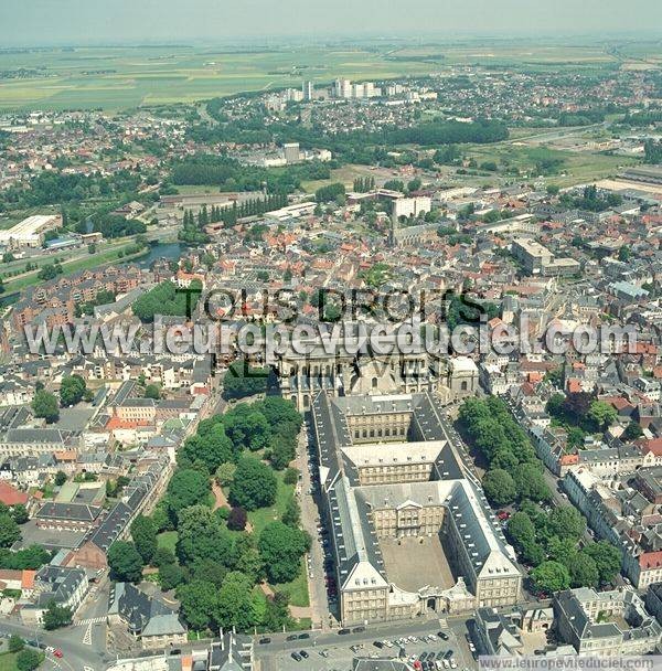 Photo aérienne de Arras