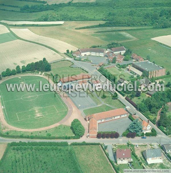 Photo aérienne de Pernes