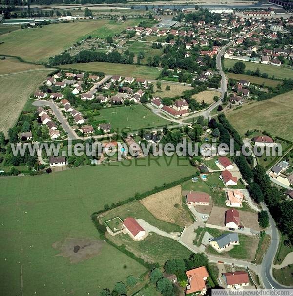 Photo aérienne de Moulins