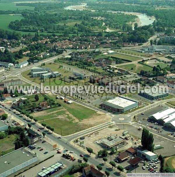 Photo aérienne de Moulins